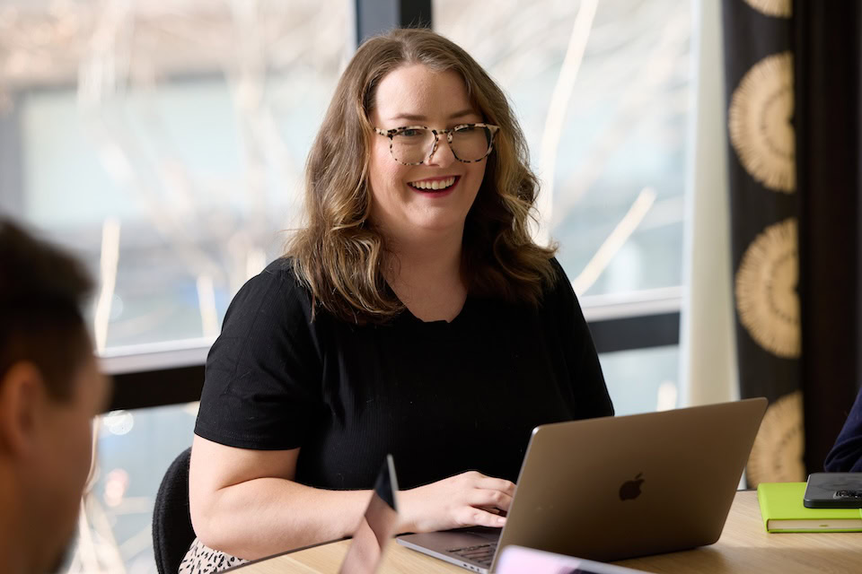 content strategiest editing workflows to improve answer engine optimization